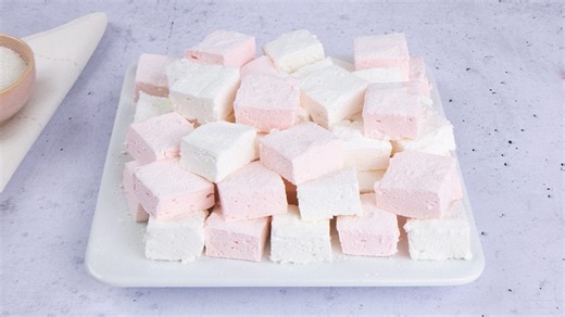 Homemade Marshmallows – The Best Fluffy Treat!