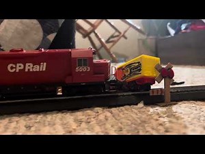 Ho model Train vs trunk 1