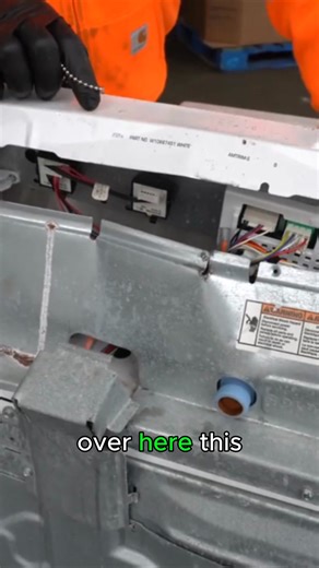 Scrap a Washer Like a Pro 🧲 Wires, boards, drums—know what to look for when scrapping a washer. Always check with a magnet! | iScrap App