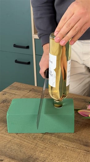 Creative floral gift using wine! | Magic Hands Creations