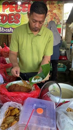 LEGENDARY PECEL IN JAVA WITH SPICY PEANUTS SAUCE ‼️