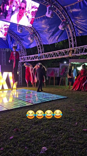 #caida #comedia #gracioso #zancos #caer | comedy