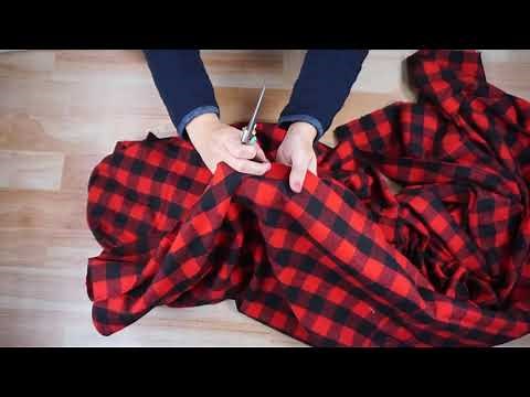 DIY Flannel and Sherpa Blanket Tutorial