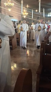 Maundy Thursday mass here in sta Monica parish church in minalin pampangga. Jesus offer his blood in the last supper. God offers his sacrifice ❤🙏❤😇 #massdonemaundythursday #viewershightlight #followerseveryone #ThankYouLordForAllTheBlessings | Marilou Tungol