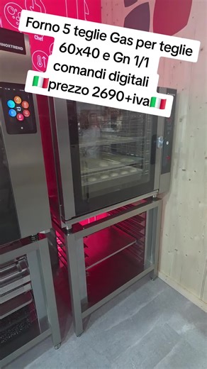 📞345 8174628 📞349 4438107 Stile, qualità e garanzia Made in Italy. I forni Verso soddisfano appieno le esigenze degli chef offrendo il massimo in termini di: prestazioni, robustezza, qualità Dimensioni LxPxH 92x86x76 cm Temperatura Da 30°C a 270°C SICUREZZA 260°C all'interno e fresco all'esterno. Ogni singolo forno viene testato prima della consegna. #neiperteee #ristorazione #bar #sicilia #chef