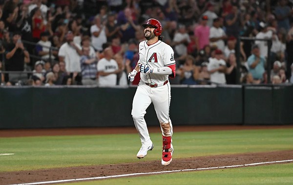 MLB trade deadline: Eugenio Suárez and his immense power traded to Seattle Mariners