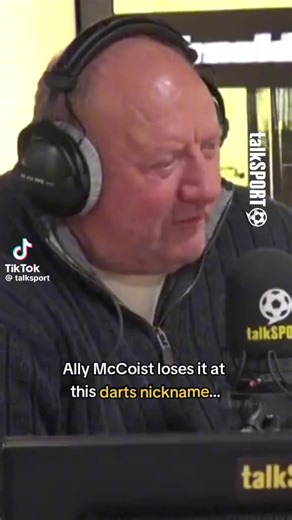 when your trying to be serious in work and your #workbestie joins the conversation…. #darts @Owen Bates #master #@gabby agbonlahor #relateablecontent #fyp #abcxyz #scotlandtiktok #englandtiktok #tik_tok #buisnesstiktok #uktiktok #workplaceproblems #tiktok #workplacetiktok #workplace @A Pint and Two Shots Podcast