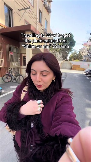 Did i just travel to a different city for the 梅花糕？yes i did #china #cdrama #shineonme #wuxi #chinesefood