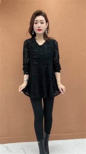 Women Knitted Sweater, Autumn and Winter Color Block Long Sleeve Tassel