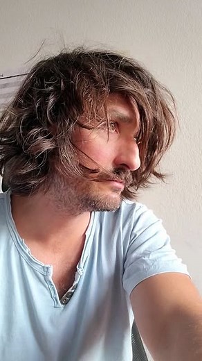 Bel Gris on Instagram: "Autónomo antes de irse de "vacaciones"..😰 Freelance before his "vacations"..😰"