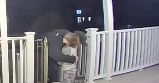 Toddler rushes to hug pizza man – without knowing how meaningful it was to him