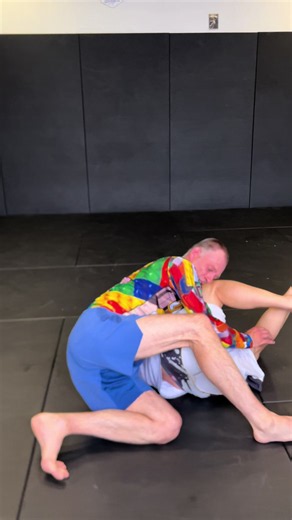 [Technique MMA] 1ere option : Sortie de Triangle Side Position 2ème option : Sortie de Triangle retourné position montée #mma #fight #tourcoing #fyp