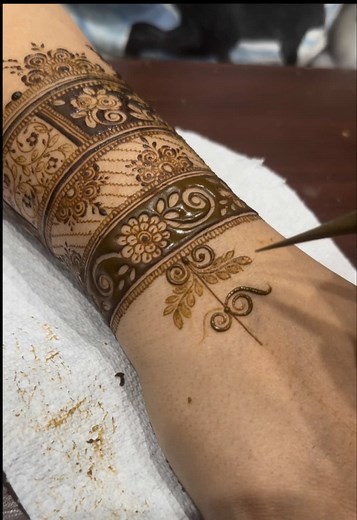 Exploring Beautiful Henna Designs for Weddings
