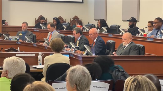 Louisville Metro Council voted 22 to 1 approving the 2024-2025 spending plan
