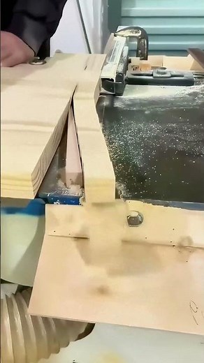 Table Saw Precision Wood Cutting Demo
