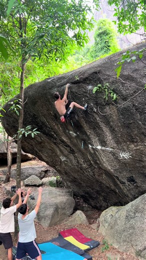 Highball Climbing: Ropeless Ascent Challenge