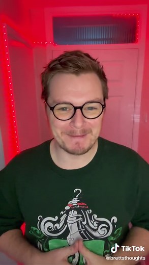 Molly & Arthur - ministry power couple?! 🤨 #pottertok #harrypotter #weasley #fyp #foryou