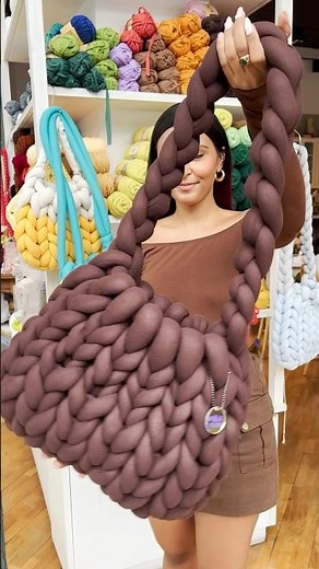 I made a BAG in a CAFE😂🥰 #shorts #ashortaday #thailand #knitcafe