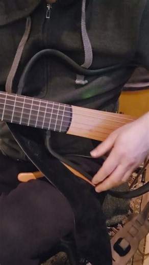 Yamaha SLG100N Silent Nylon String Acoustic - Electric Guitar Demo