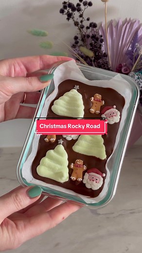 Christmas Rocky Road Dessert Recipe with Homemade Aeroplane Jelly Marshmallows