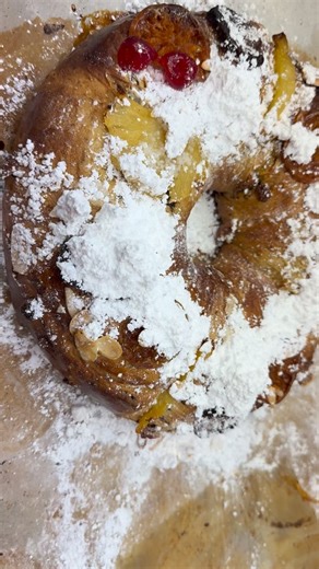 ✨ FRESH BOLO REI JUST BAKED! ✨ The traditional Portuguese holiday cake is here at Taste of Portugal — soft, aromatic, topped with candied fruit, and made with that special touch only we know how to do. Perfect with a warm coffee, to celebrate the season, and to bring a little taste of home. ❤️  7239 Forest Oaks Blvd, Spring Hill, FL  Visit us today and get your fresh Bolo Rei! | Taste of Portugal | Facebook