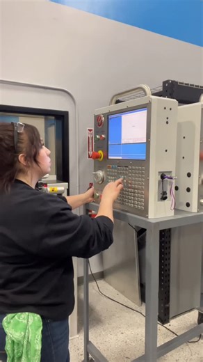 Rebecca Wolfinger on Instagram: "Have you ever heard of a Haas CNC simulator? It’s basically a real Haas control without the machine attached. #cnc #cncmachining #instamachinist #manufacturing #machinist #mfg #womeninmanufacturing #cncporn #haas"