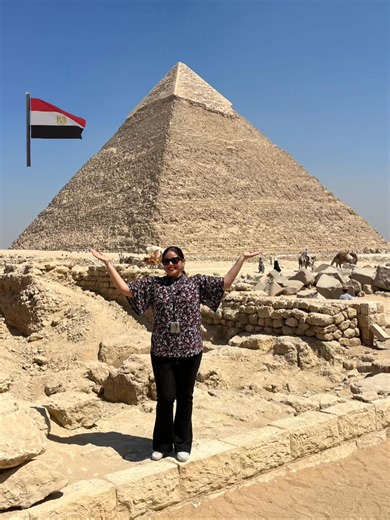 La pyramide de Khéphren (IVe dynastie), Gizeh, Égypte 🇪🇬 | Prof/ Nora El Garhy