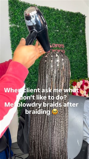 DALLAS TX BRAIDER| BY GLOIRE_FOREVERBEAUTY👑👏🏾🙌👍💕 on Instagram: "KNOTLESS BRAIDS BY @gloire_foreverbeauty ✨ . . . BRAIDING HAIR INCLUDED ( client bring human hair) SALON OPEN: MONDAY TO SATURDAY ‼️BOOK YOUR APPOINTMENT NOW ‼️ - BOOKING LINK O IN BIO📍 - text or call ☎️ : 2149515547 Le Follow @gloire_foreverbeauty for more free tutorials braids & content ——————————————————————— NEW CLIENTS ARE WELCOMED FOREVER 💕 $20 deposit required after book ✅ #fyp #knotless #knotlessbraids #boxbraids #da