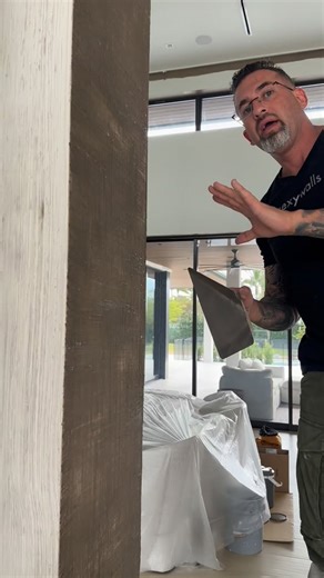 Cross hatch linen effect with Venetian Plaster Marmorino, for foyer entrance! | Exotic Wall Finishes and Design