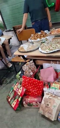 Christmas party grade 6 💕💕💕