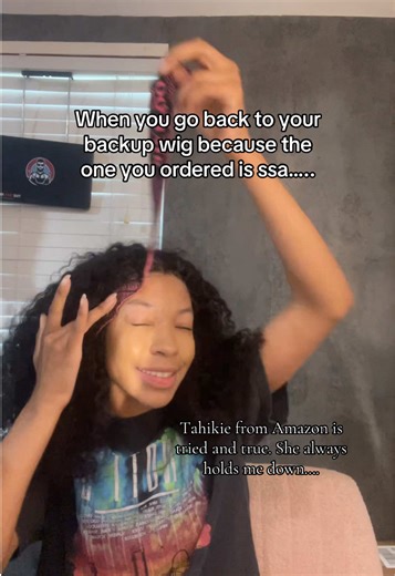 Months later and this unit is STILL lovely!!! @Tahikie hair on Amazon🫶🏽 🤎 Now as for @OQHAIR … I’m looking at y’all sideways 👀 because every other wig I’ve gotten from y’all has been amazing… #gluelesswig #curlywig #amazonwig #blackgirltiktok #curlygluelesswig