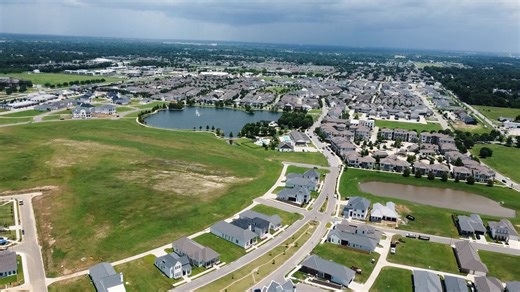 Welcome to Sugar Mill Pond! A beautiful community located in the heart of Youngsville offering new homes from the $350s. The scenic, walkable community is the perfect blend of convenience and connection, featuring: - Fitness Center & Community Pool - Neighborhood Shopping & Dining - Scenic 8-Acre Pond - Family-friendly parks and gathering spots - Year-round Events & Festivals Call to schedule an appointment and learn more about our available homesites and floorplans! | Level Homes - Louisiana