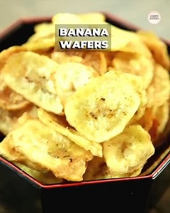 55K views · 390 reactions | Sikhiye kaise banatein hain thin aur crispy Banana Chip recipe humare Chef Harsh ke saath. Host: Harsh Garg Ingredients:- Salt+Turmeric Powder+Water Oil for frying Raw Bananas | Swaad Anusaar | Facebook
