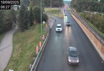 151K views · 69 reactions | Train heading North detected on camera CN Bridge MP 2 (Levis Route 175 at pont de Québec) [3743] on 2025-09-18 at 06:27:36. Camera location: https://www.openrailwaymap.org/?style=standard&lat=46.743469&lon=-71.286654&zoom=17 | Automated Train Sightings | Facebook