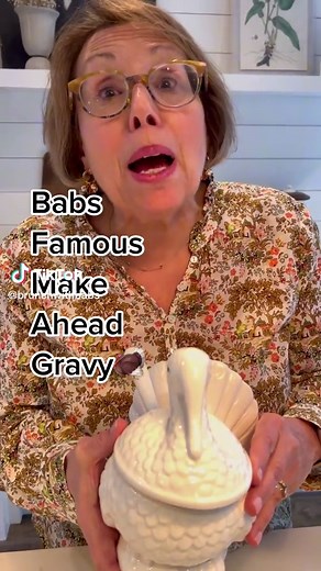 Make Ahead Gravy for Stress-Free Thanksgiving | Freezable Recipe