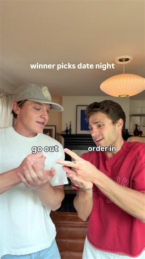 #GrubhubPartner it was a really good try 😌but @Grubhub always wins 🍕Learn more at bit.ly/GHEatTheFees