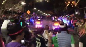 Steve's blocked punt was the theme of one of the floats in the Krewe of Bacchus Parade tonight. But, instead of riding on a float, Steve took to the streets and finished the entire 5 miles in his power chair. It pretty much sounded like this the entire time. #NotQuietly #NeverPunt #MardiGras | Team Gleason