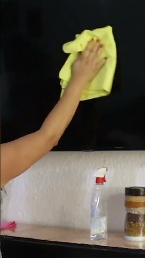 How to properly clean your smart TV screen 🤔 quickly and easily 😱