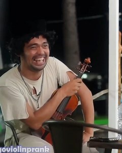 493K views · 16K reactions | bu polwan, tangkap aja gembelnya bu  | Agogo Violin | Facebook