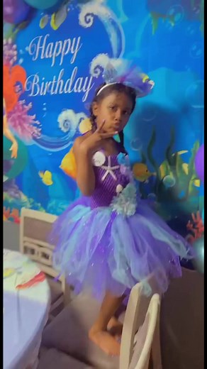35 reactions · 28 comments | Happy Birthday To my oldest Chicka Boom. Big Mama love you so very much. Have a Blessed Day #likefollowcommentshare Marquetta Rina Wren-Banks #bigmamaof4 #chickabooms #facebook #reelsfb #reelsvideo #reelsviral #happybirthday #happybirthdaytoyou | Marquetta Rina Wren-Banks | Facebook