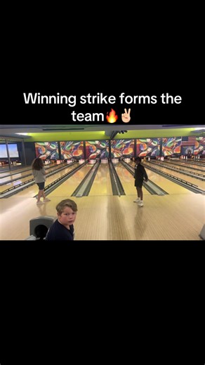 That_4006_chaser_YT (@that.kcs.railfan)’s video of block strike