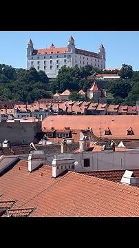 【桑普旅遊】斯洛伐克Bratislava：博物館鐘樓頂層、俯瞰廣場、遠眺城堡