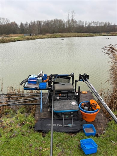 Peg 10 on Olivers lake today at Kiveton, it’s another cold one 🥶 x | Kayleigh Dowd Fishing