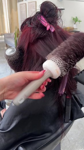 Blow Out Technique for Long Dark Red Hair