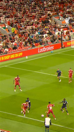 Lovely passing 👏⚽️ | Liverpool FC
