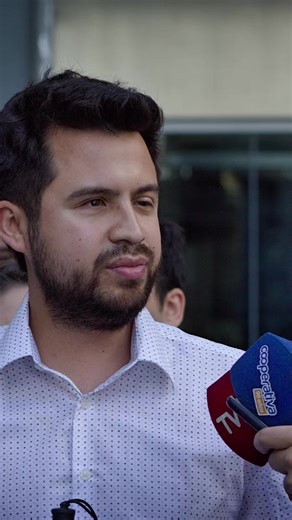 No es fácil sentarse a escuchar a la persona que te disparó. Aun así, quise estar. Pensé que tal vez encontraría una señal mínima de humanidad o de arrepentimiento. No la hubo. Hoy fue la última jornada de este juicio, después de seis largos años. Lo que está en juego aquí no es solo mi pasado, es el futuro de nuestra democracia. No puede haber más impunidad. Mañana, a las 10:15 horas, se leerá el veredicto. Gracias a todas y todos por estar ✊🏽 #parati #fyp #viral