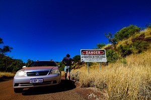 The Abandoned Blue Asbestos Mining Town Of Wittenoom - Travel Tramp