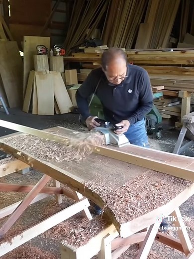 Part3: Build a Massive BBQ Table for $0 Using Waste Wood! [Carpenter’s DIY]
