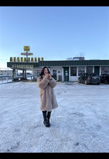 Discover The Lucky Wishbone: Anchorage's Comfort Food Gem