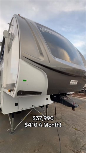Tony T Rv on Instagram: "StarCraft GSL | 1/2 Ton Towable Fifth Wheel #fifthwheel #rvtour #rv #tonytrv"